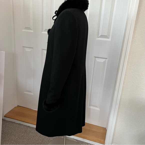 Vintage Saks 5th Ave Teri Jon Lightweight Black Fur Accent Car  Coat 14 - Picture 5 of 14